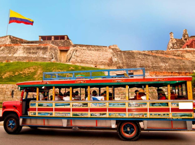 Roots and Rumba Champeta Class + Party at Chiva in Cartagena